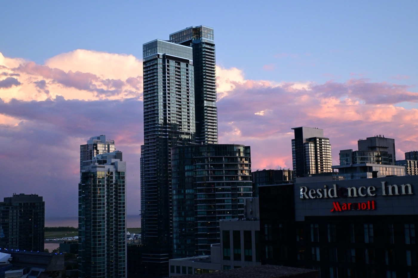 Toronto — frame 47 of the Casa gallery